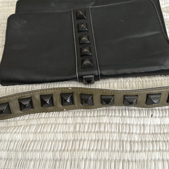 Steve Madden black and dark green purse - Picture 7 of 7